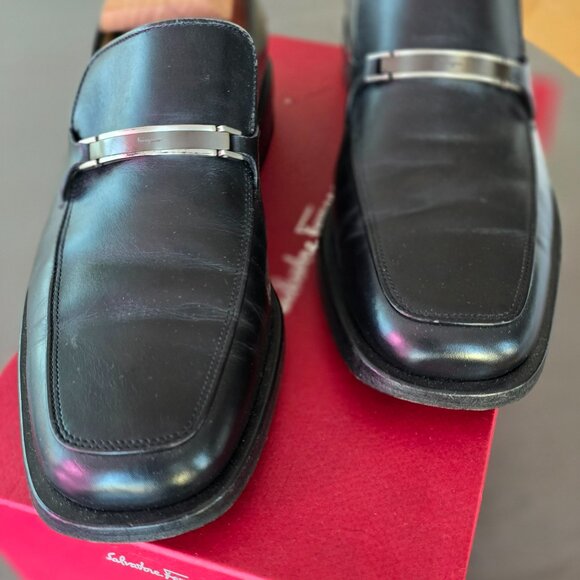 Salvatore Ferragamo Shoes With Black U.S. 6.5 EE Excellent Condition main image 6